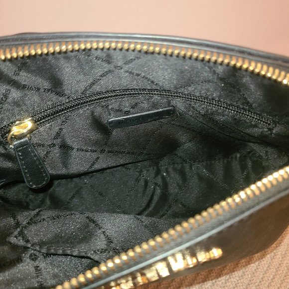 Michael Kors Crossbody Bag - Picture 4 of 4